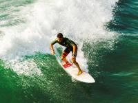 开云足球直播-太阳强压浙江队，西亚卡姆高光表现，一场跨越篮球文化的对话