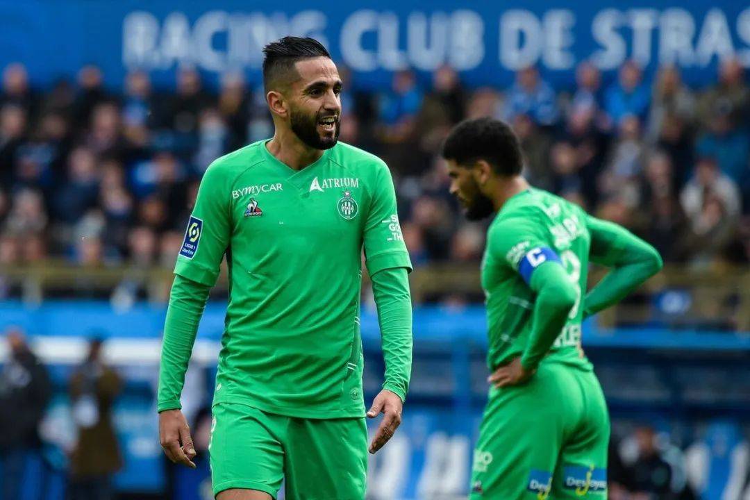 包含圣埃蒂安客场大败，法甲保级形势日渐严峻的词条