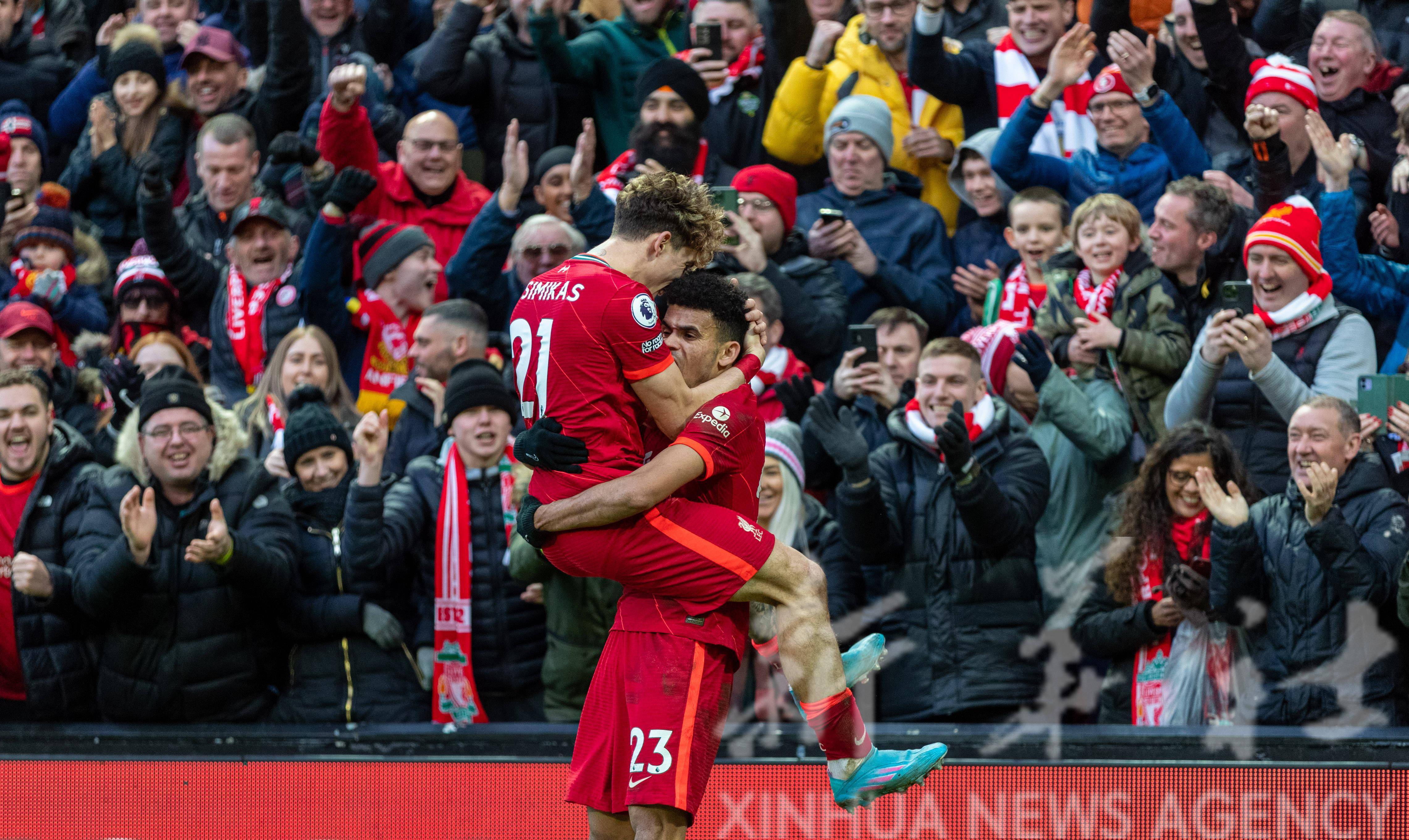 关于利物浦球员集体庆祝进球,团结一致的信息 关于利物浦球员集体庆祝进球,团结一致的信息