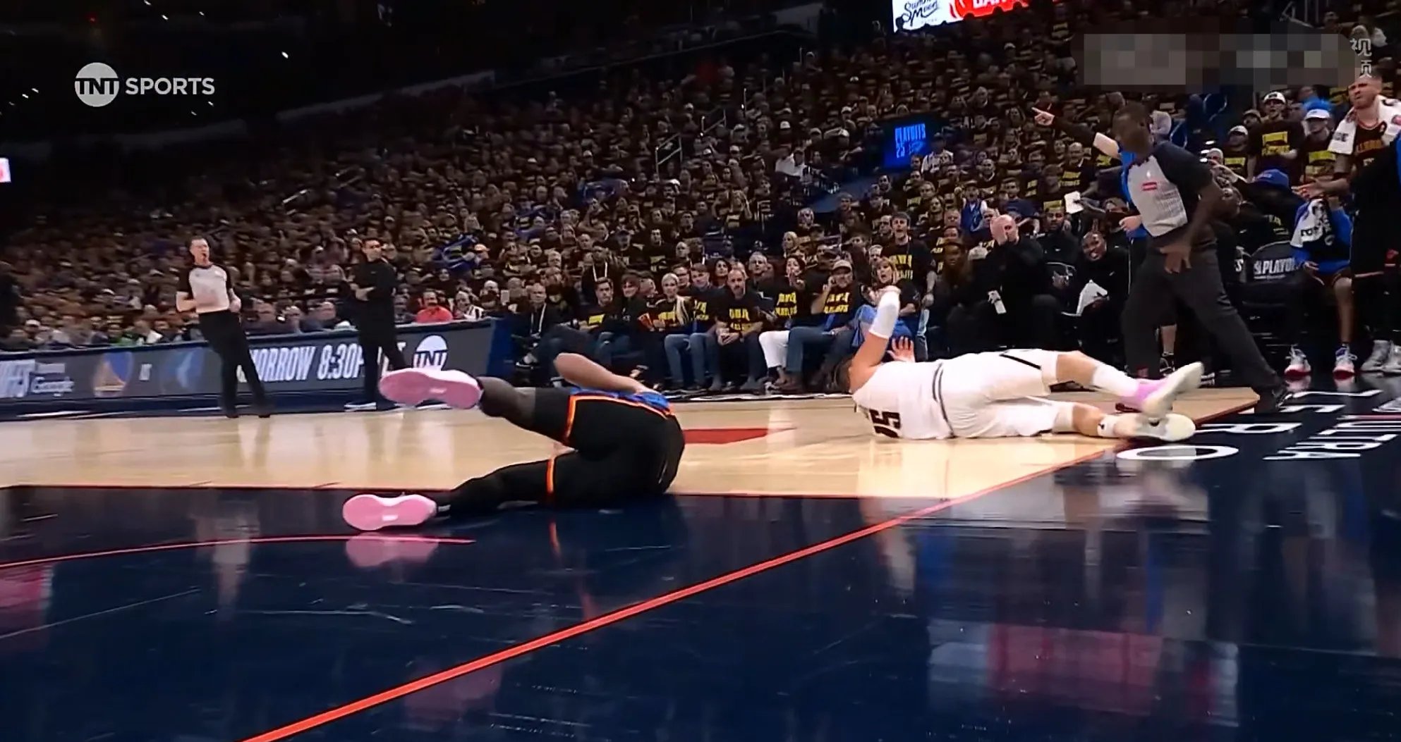 掘金胜人，约基奇分篮板领先抢分手