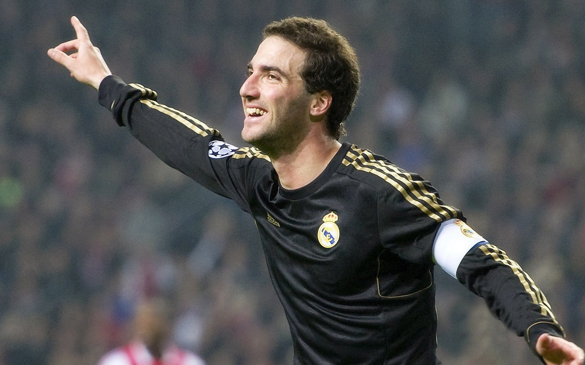 福克斯之夜,季后赛舞台上的全面爆炸,国王新王登基的序曲