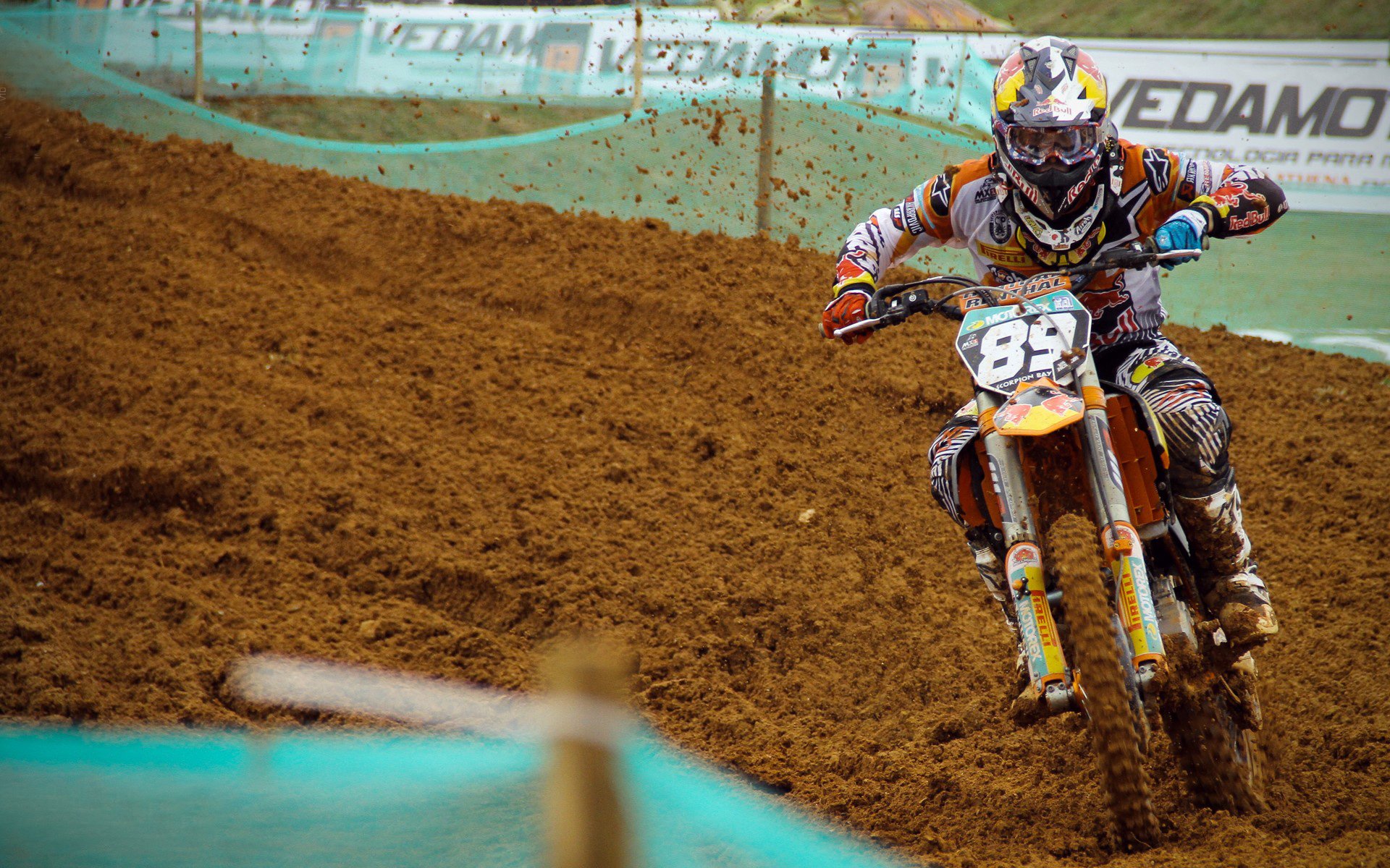 街道赛焦点战，克罗地亚正面击溃曼联