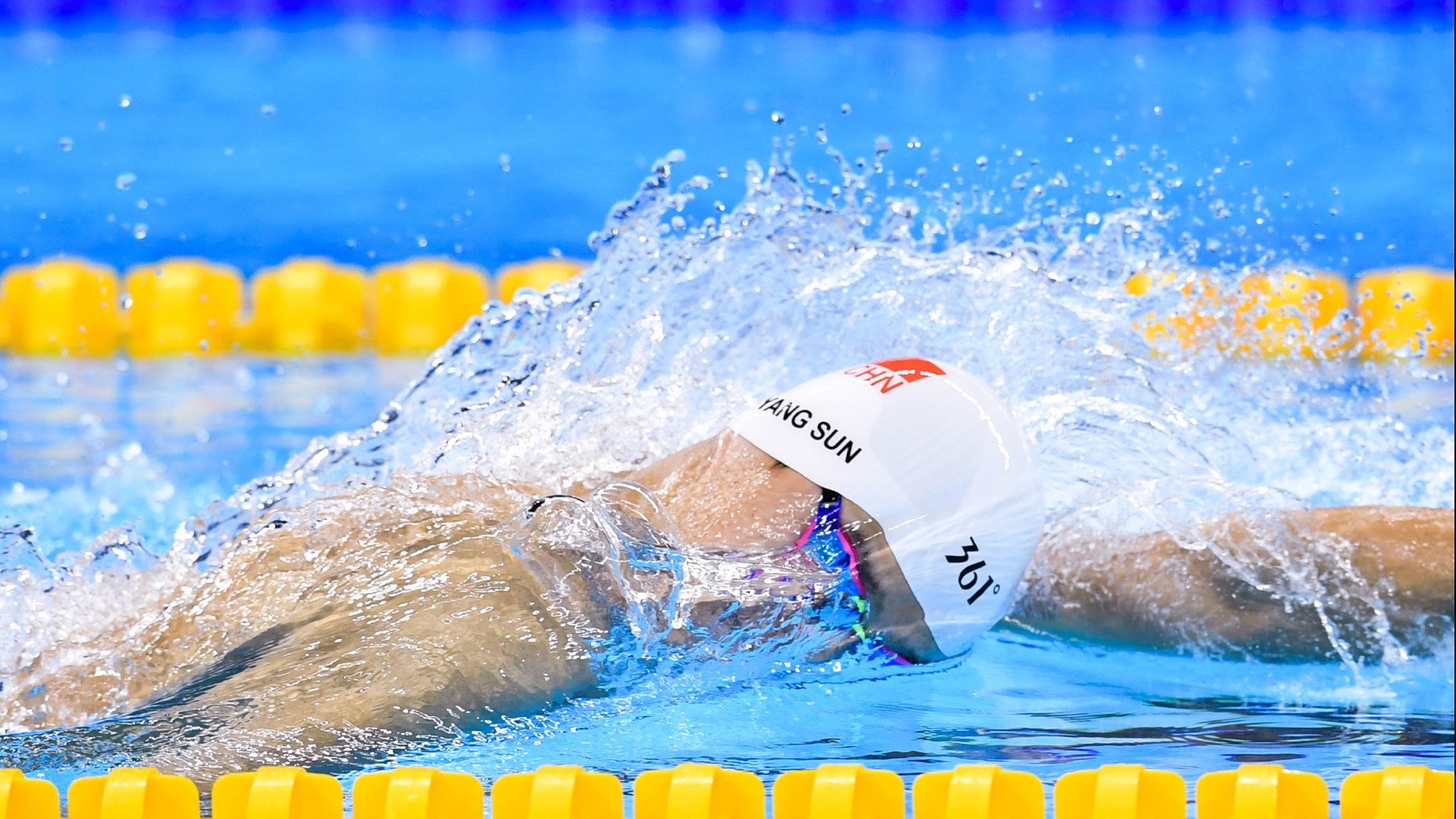 法网碾压联合杯，鲁德点燃赛场，诠释网球的纯粹魅力